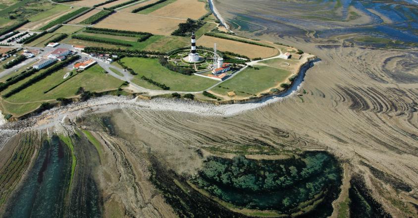 Phare de Chassiron vue du ciel